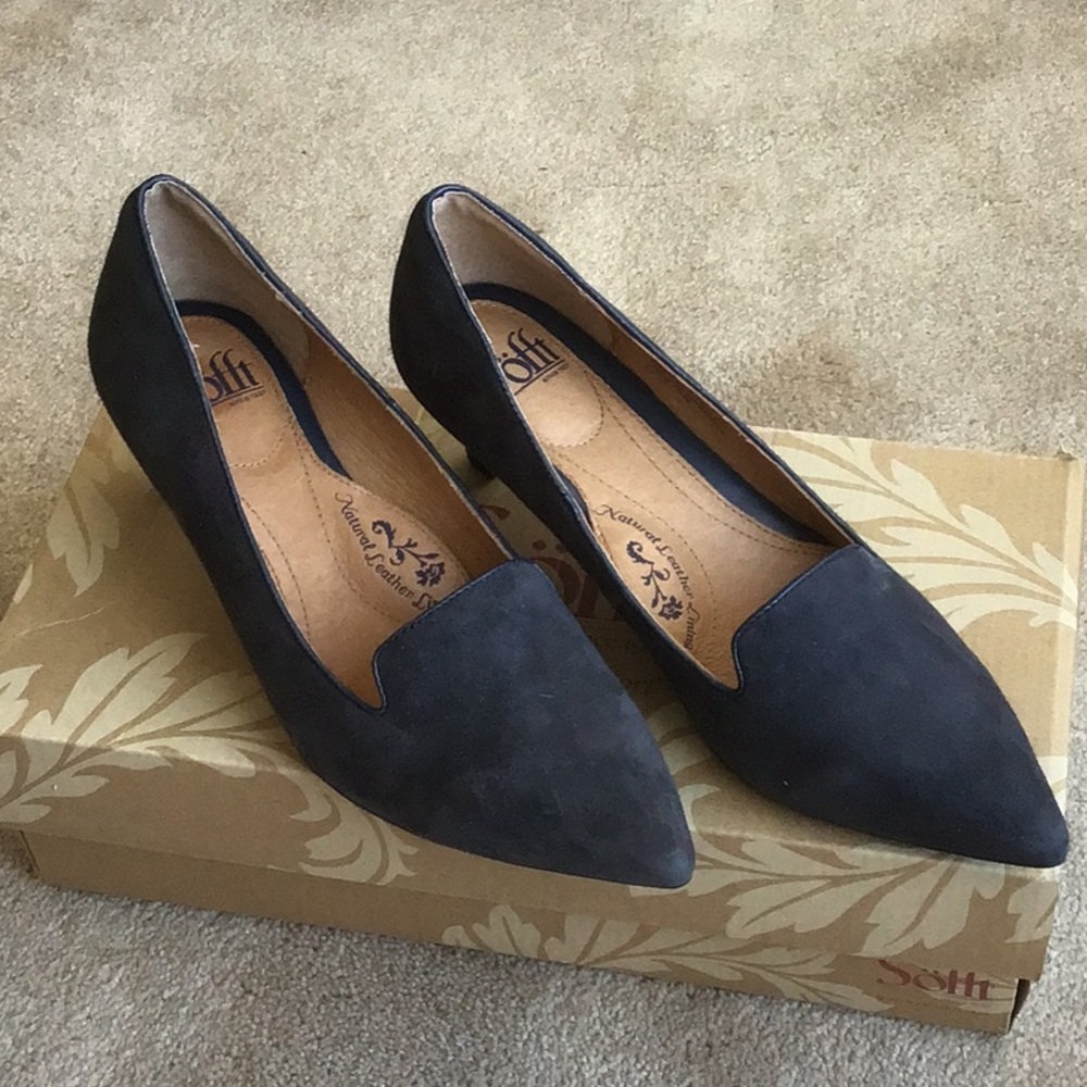 Sofft Women's Grey Suede Flats